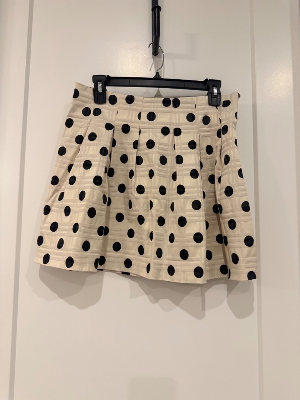 Banana Republic Mini Skirt Cream White and Black Polka Dots Size 10